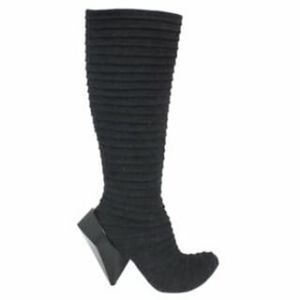 NIB Irregular Choice Sazzle Boot